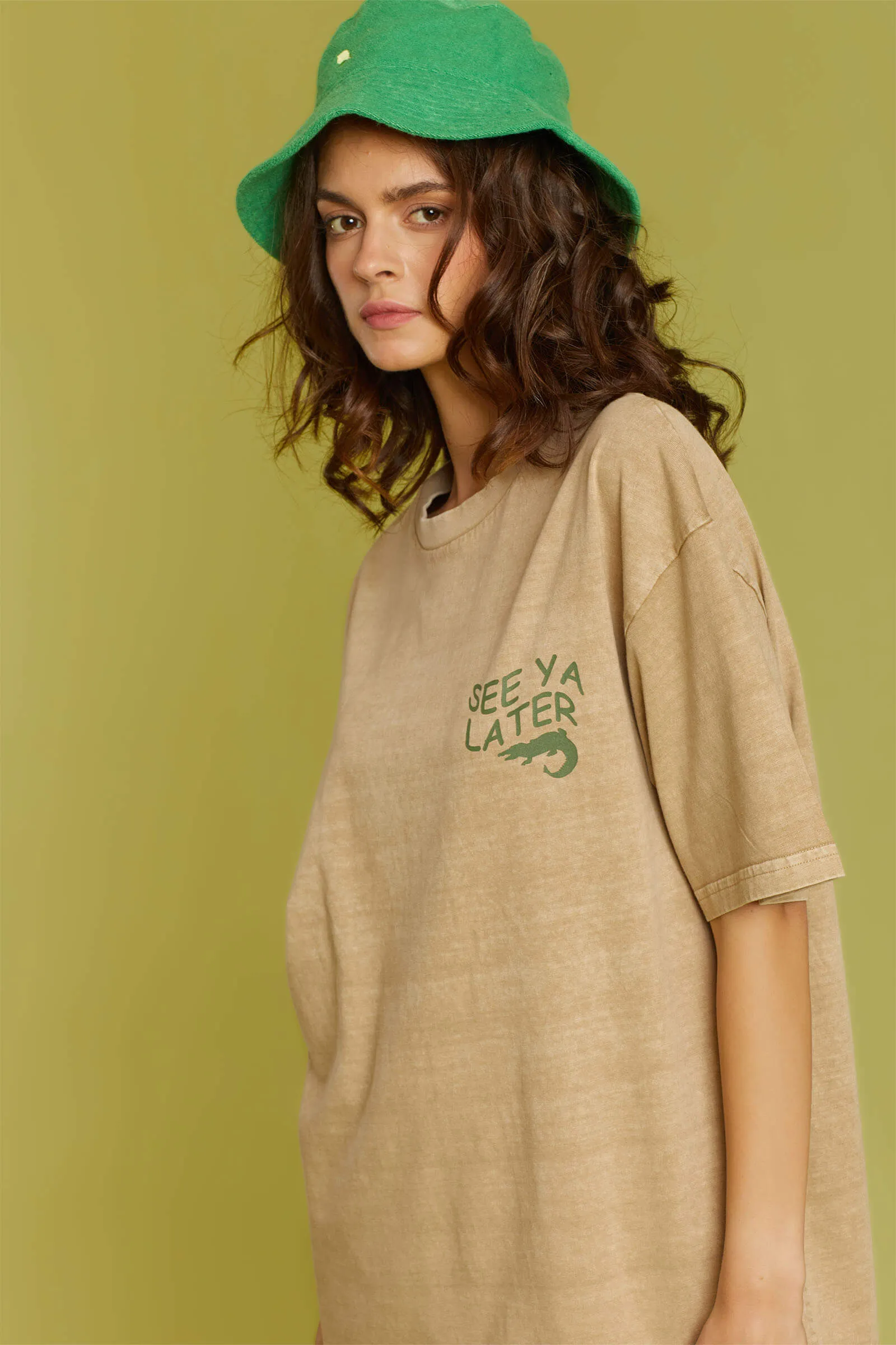 Alligator Faded Effect Oversized T-shirt