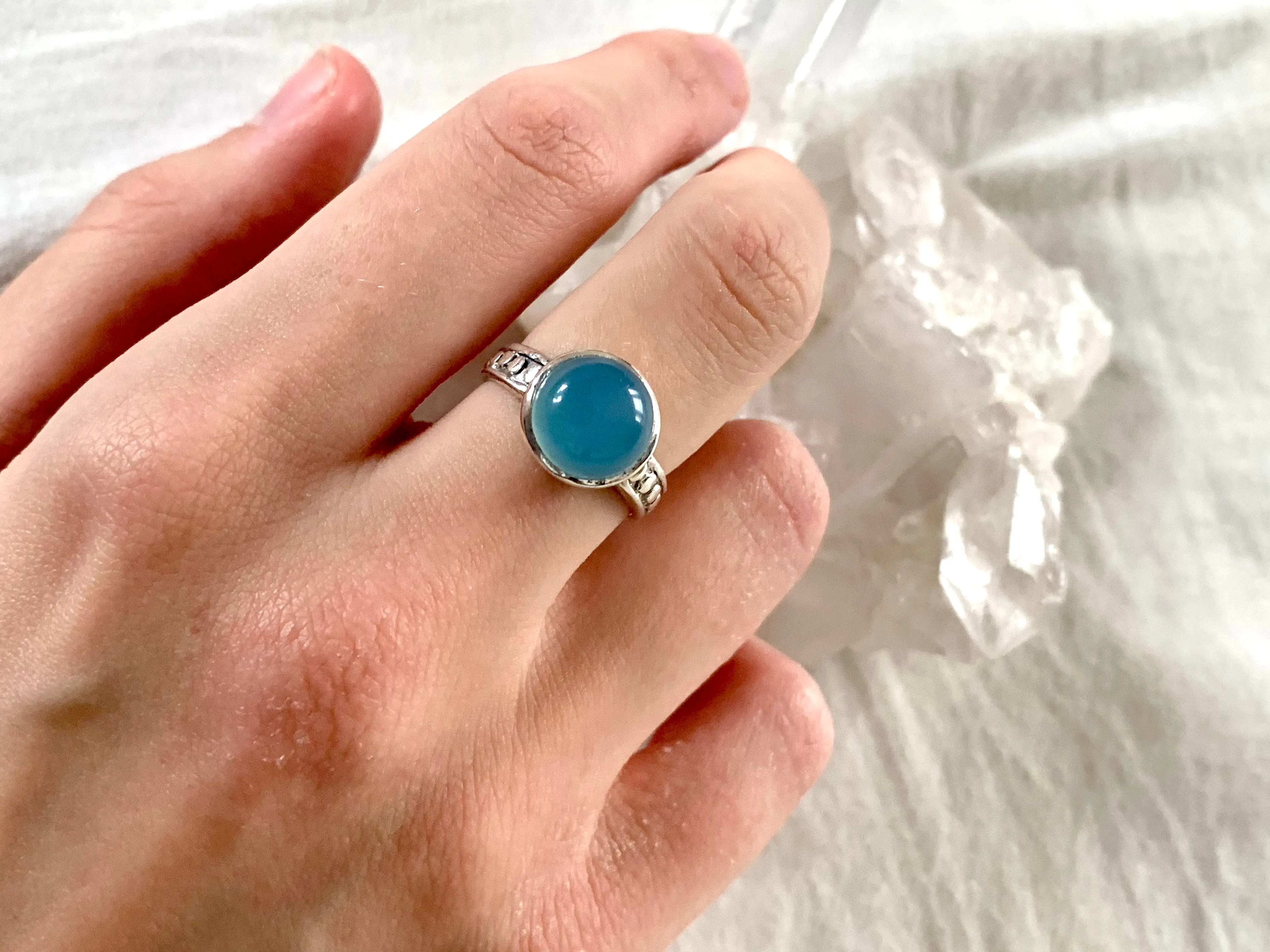 Chalcedony / Tiger’s Eye / Blue Topaz Eseld Ring