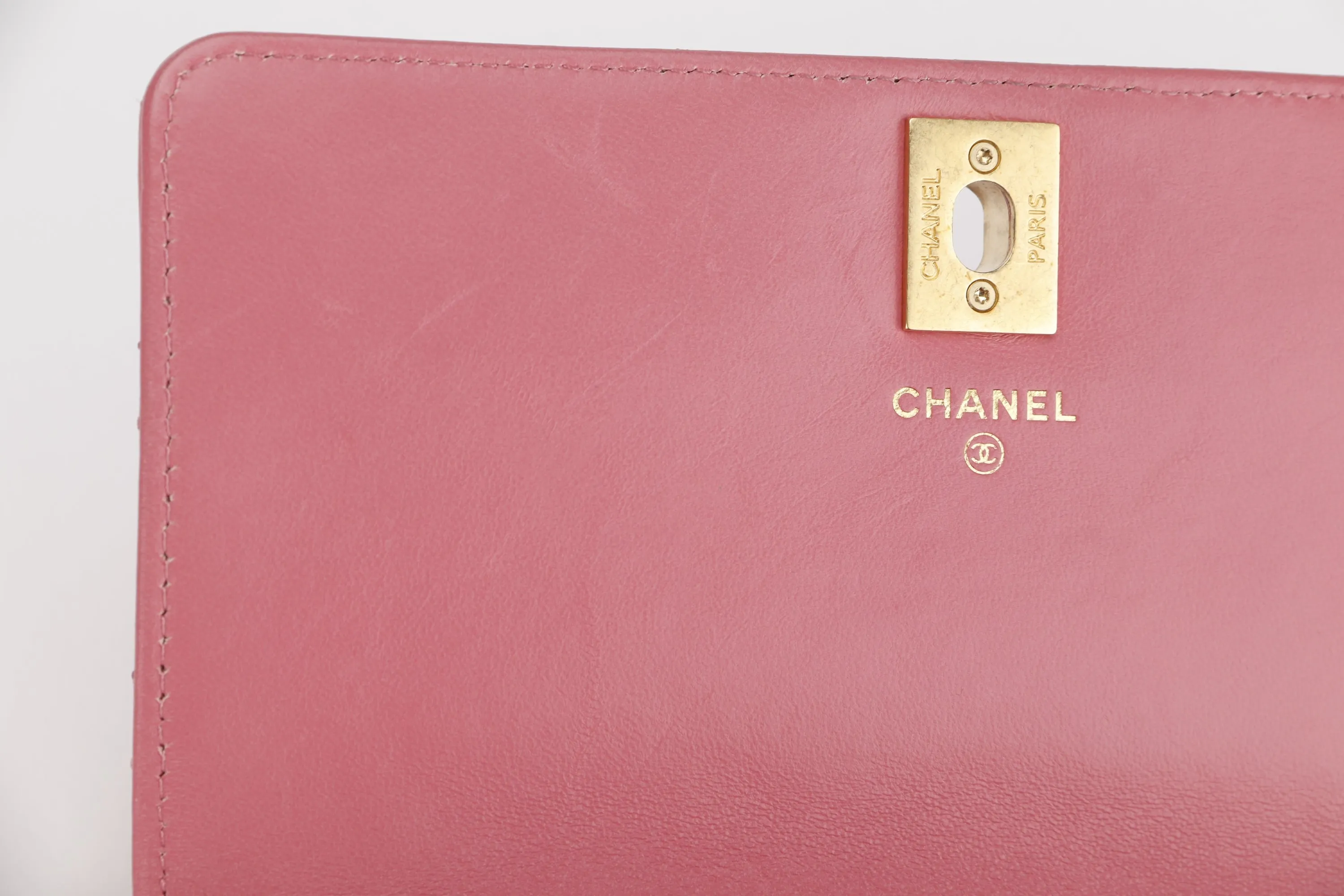 CHANEL PILLOW CRUSH WALLET ON CHAIN (A7U5xxxx) PINK LAMBSKIN GOLD HARDWARE, WITH DUST COVER BOX