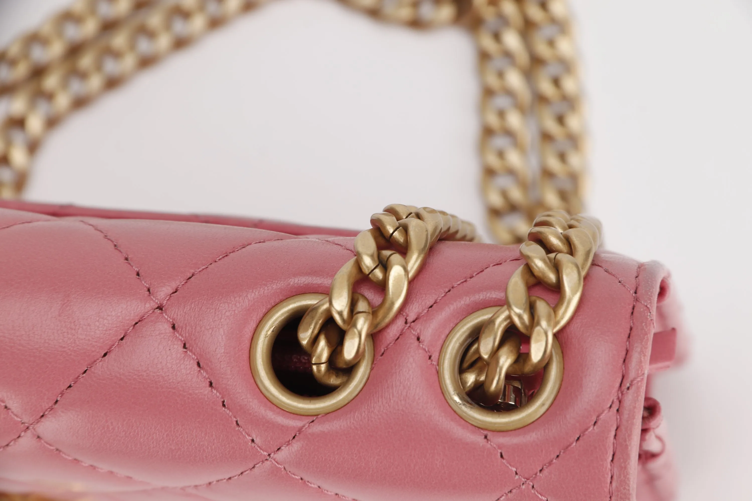 CHANEL PILLOW CRUSH WALLET ON CHAIN (A7U5xxxx) PINK LAMBSKIN GOLD HARDWARE, WITH DUST COVER BOX