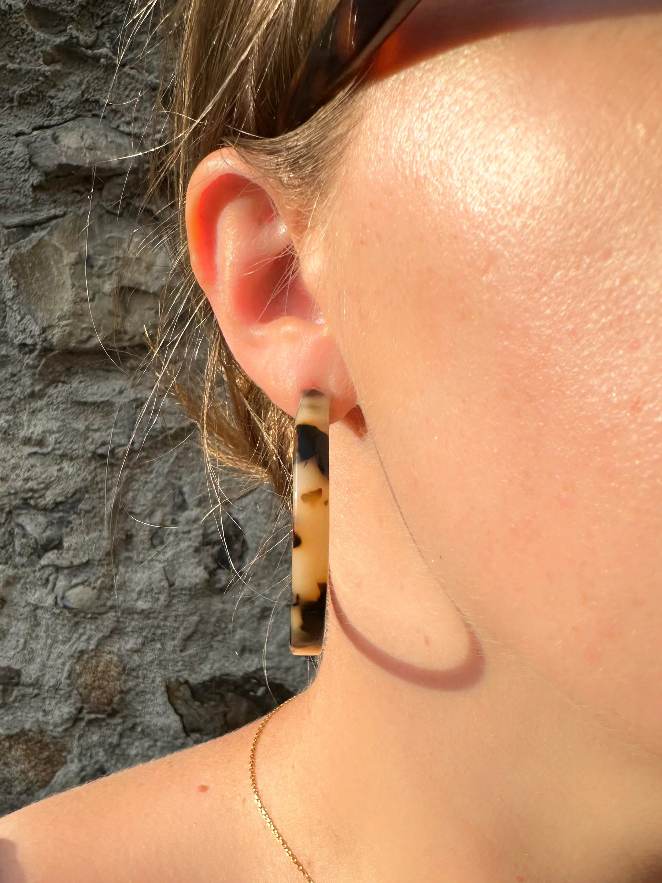 In the Loop Earrings (Tortoise)