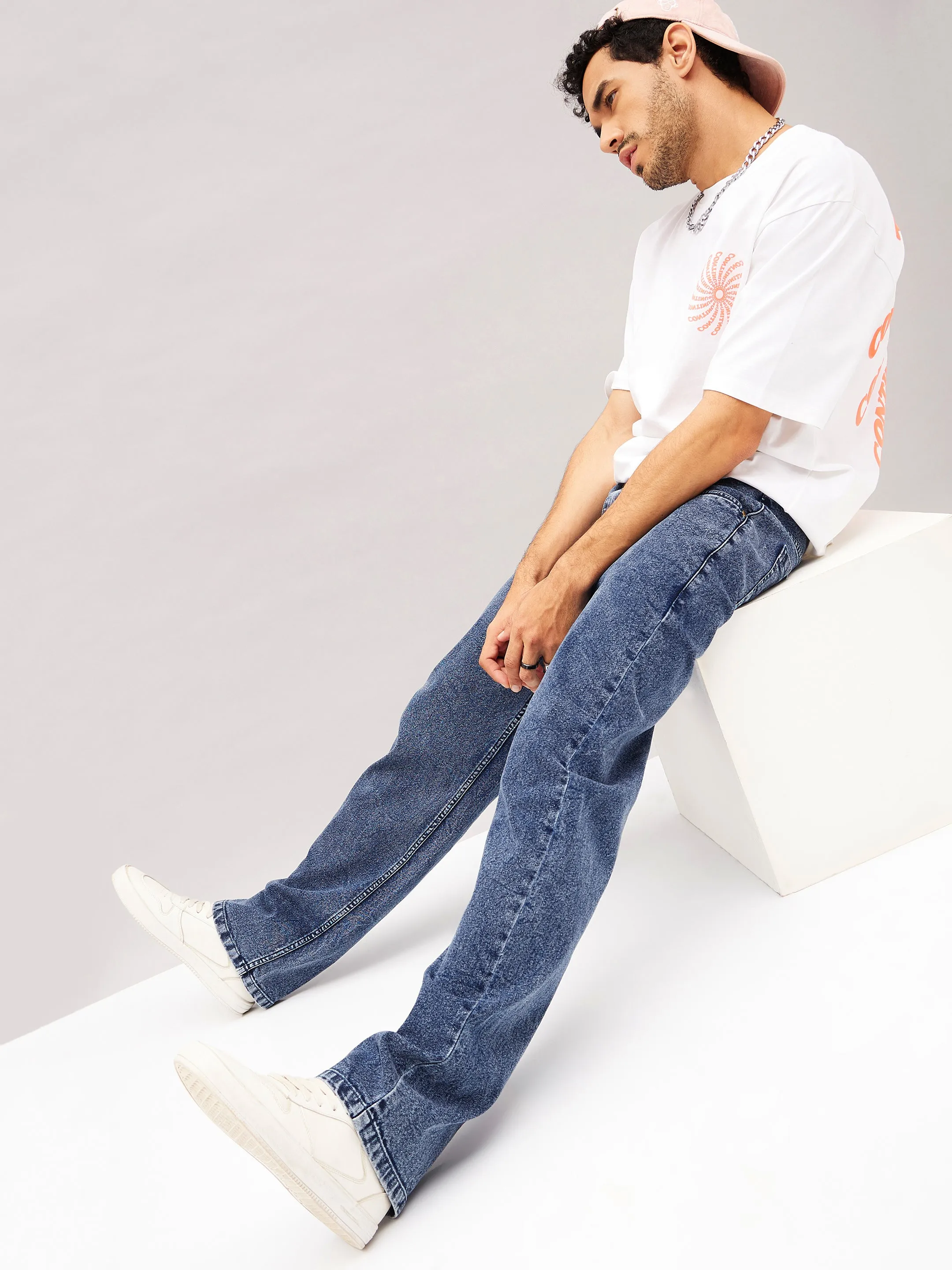 Men Blue Washed Basic Relax Fit Jeans