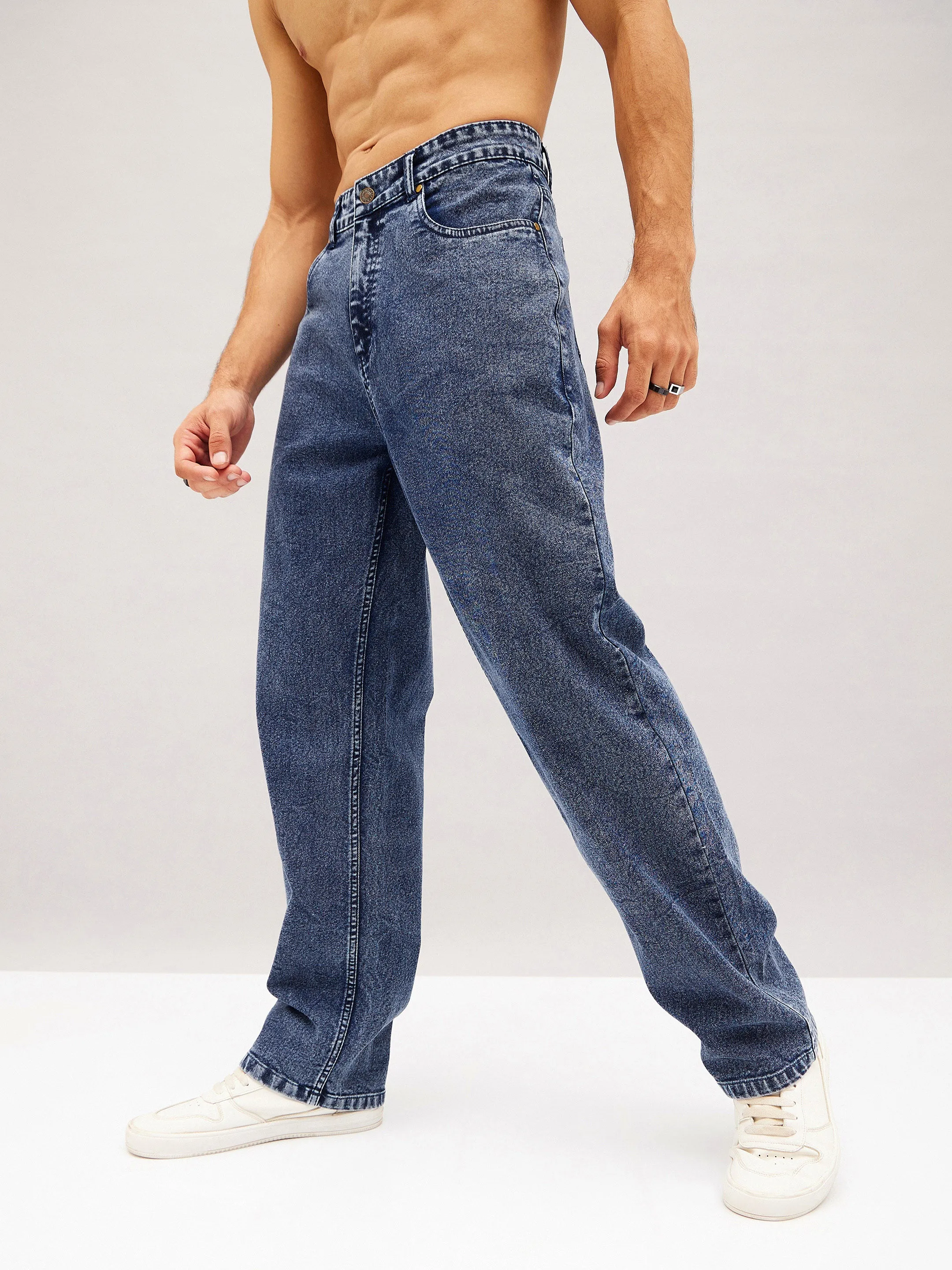 Men Blue Washed Basic Relax Fit Jeans