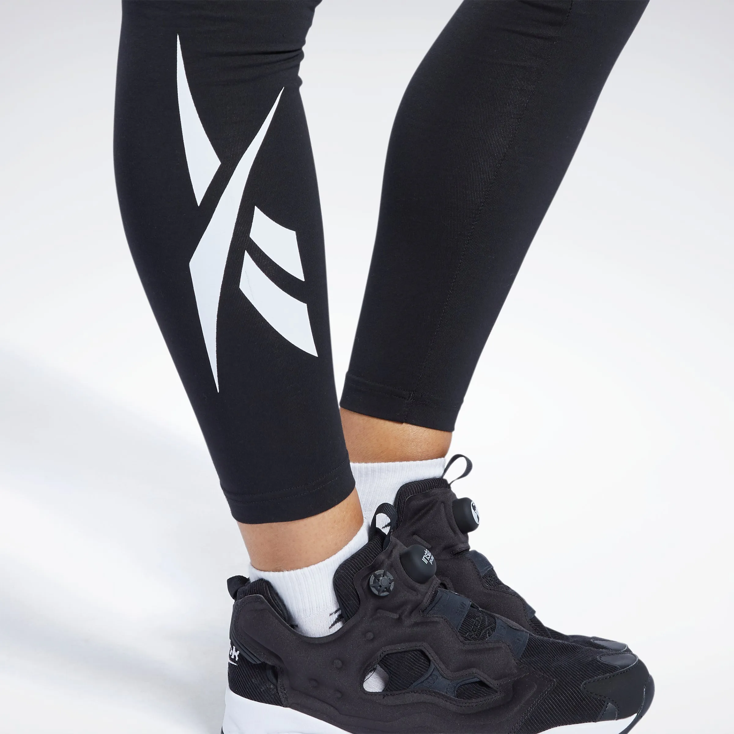 Reebok Apparel Women Classics Logo Leggings Black