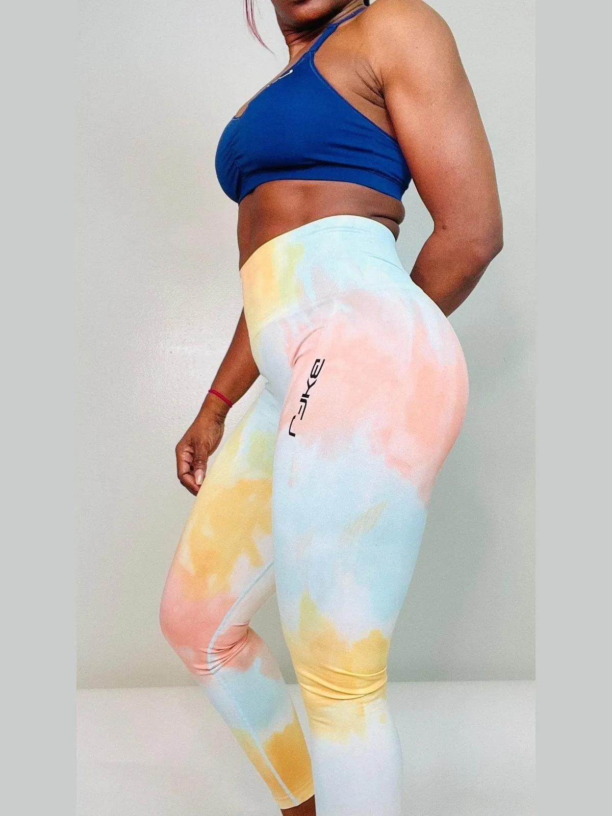 Tie-Dye Scrunch Butt Leggings