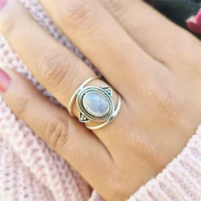 Trendy And Fashionable Moonstone Ring