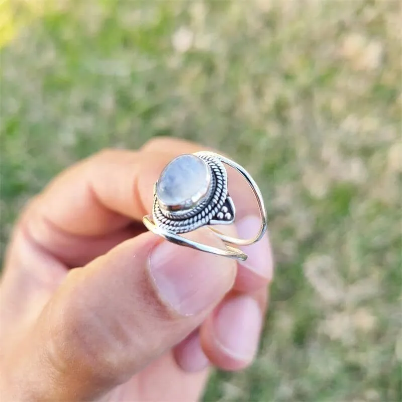 Trendy And Fashionable Moonstone Ring