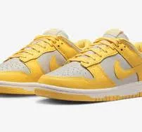 W Nike Dunk Low